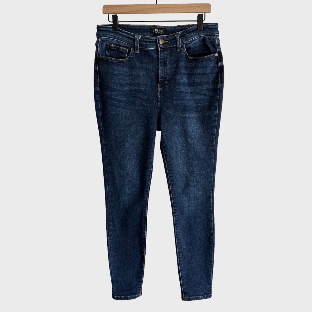 Judy Blue High Waist Handsand Skinny Jeans Stretch Dark Denim JB82253 13 31